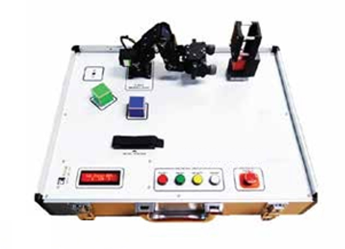 ROBOTICS TRAINER WITH SIMUALTOR